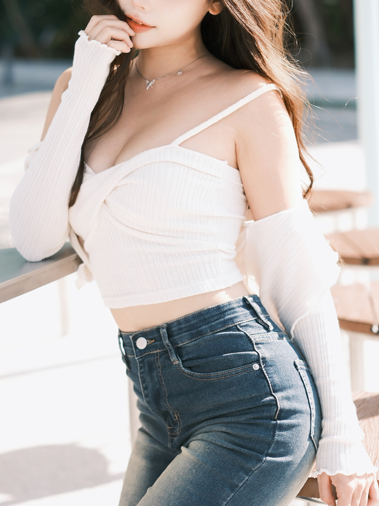 吉田ひな（20）